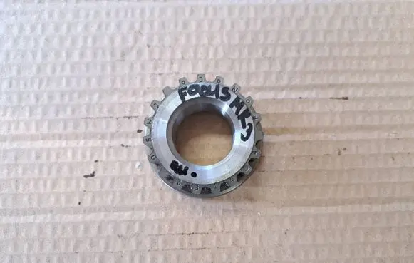 Ford Focus Timing chain sprocket CM5G6314DA