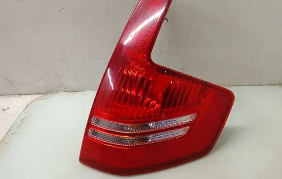 Citroen C4 I Rear/tail lights E204011