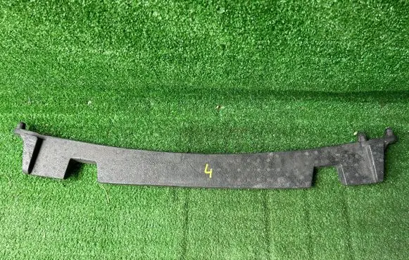 Front bumper foam support bar