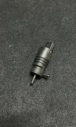 BMW 5 F10 F11 Windscreen/windshield washer pump 6712693416001
