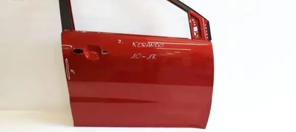 SsangYong Korando Front door