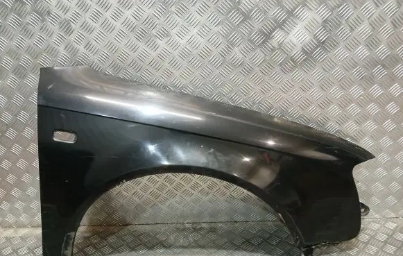 Audi A4 S4 B7 8E 8H Fender