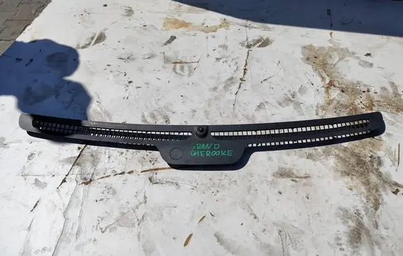 Jeep Grand Cherokee (WJ) Handrail (top trim)