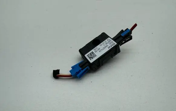 BMW X1 U11 Aerial antenna amplifier 9442274 65209442274