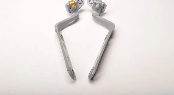 BMW i4 Tailgate hinge 7487564