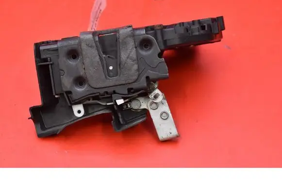 Ford Mondeo MK IV Front door lock 6M2A-R21813-MC