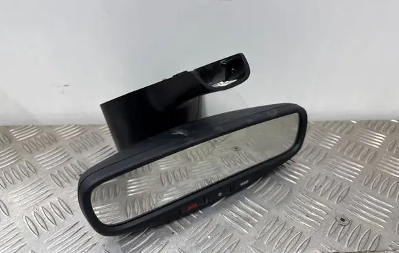 Rear view mirror (interior)