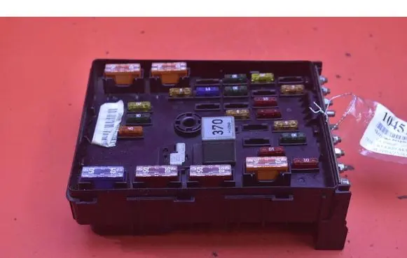 Volkswagen PASSAT CC Fuse box set 3C0937125