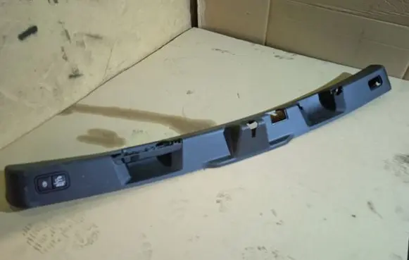 Mercedes-Benz ML W166 Other trunk/boot trim element A1667400072