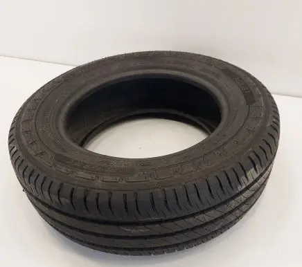 Mercedes-Benz Vito Viano W639 R16 C winter tire 21565R16