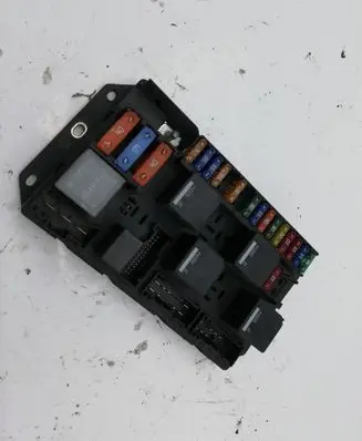 Land Rover Range Rover L322 Fuse module BH4214N030AA