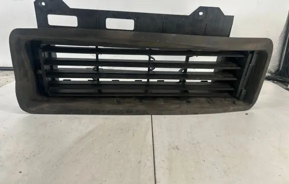 Renault Clio IV Intercooler air guide/duct channel 214992066R 214996296R 99035A0