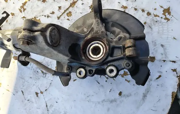 Ford Focus Front wheel hub spindle knuckle 