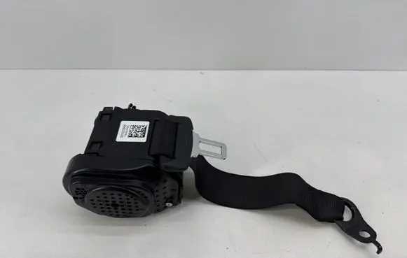 BMW 5 G30 G31 G38 Rear seatbelt 7431234