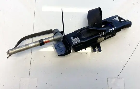Volvo V50 Front seatbelt 6012243r0f 0411180142