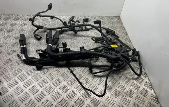 BMW M5 Engine installation wiring loom 7843323 7843329
