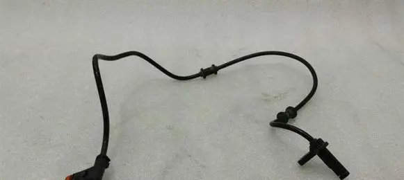 Mercedes-Benz CLS C218 X218 ABS rear brake sensor A2125402117