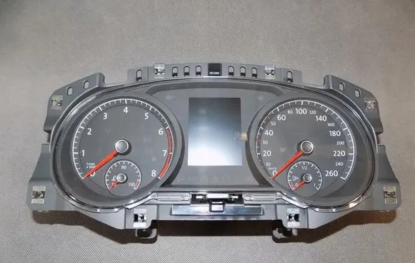 Volkswagen Golf VII Speedometer (instrument cluster) 5G1920640A