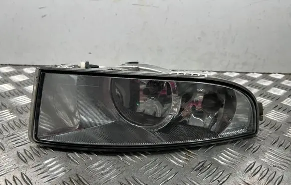 Skoda Octavia Mk2 (1Z) Front fog light 1Z0941699 1Z0941701