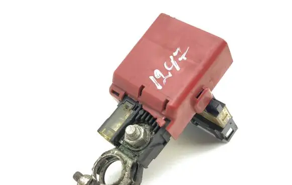 Nissan 350Z Battery relay fuse 