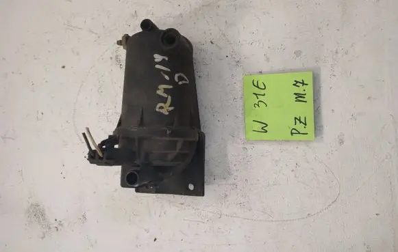 Renault Megane I Fuel filter housing 9001173