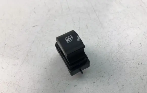Fiat Qubo Electric window control switch 30170239