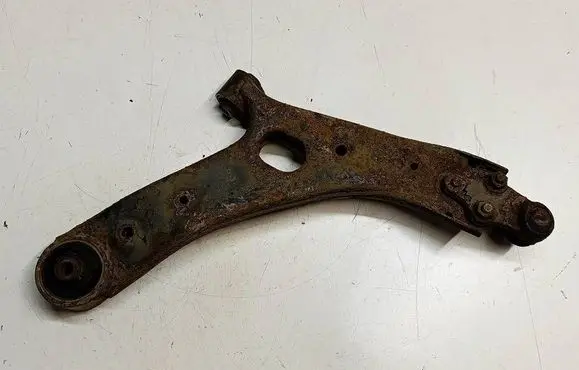 Hyundai ix35 Front control arm AWFA154