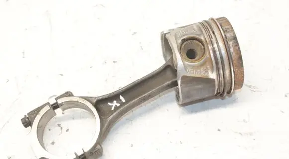 Audi A6 S6 C7 4G Piston with connecting rod 