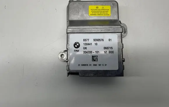 BMW 2 F45 Airbag control unit/module 65779390576 9390576 6577939057601