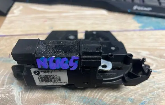 BMW 7 F01 F02 F03 F04 Tailgate/trunk/boot lock/catch/latch 966929