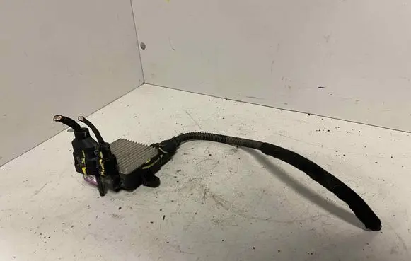 Hyundai Sonata Coolant fan relay 253853K400 BBI0098