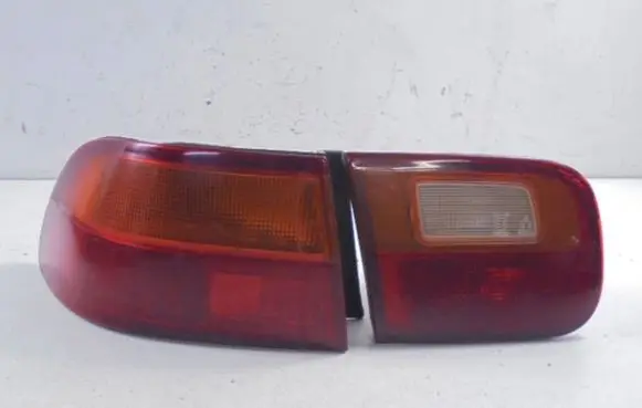 Honda Civic Rear/tail lights 043-1128L