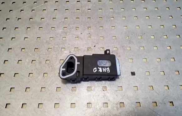 Volvo V50 Fuel tank cap lock 30716754