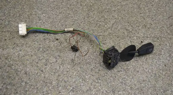 BMW 3 E36 Indicator stalk 011003