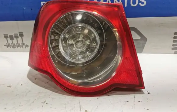 Volkswagen PASSAT B6 Rear/tail lights 3C5945095C