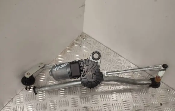 BMW X3 E83 Front wiper linkage and motor 7051669 61617051669
