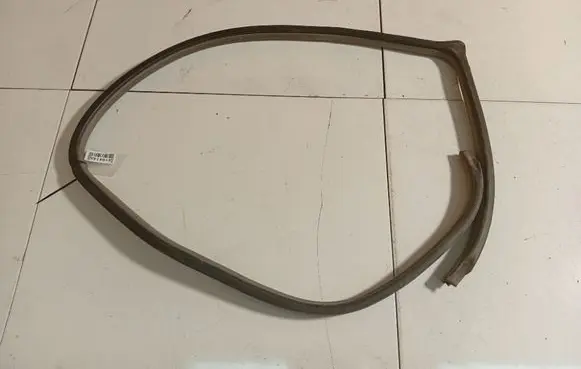 Mazda Premacy Rubber seal rear door 