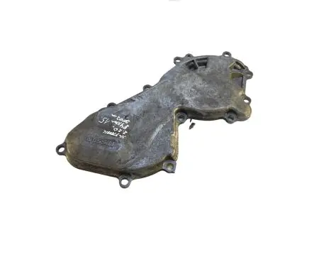 Nissan X-Trail T30 Timing chain cover 