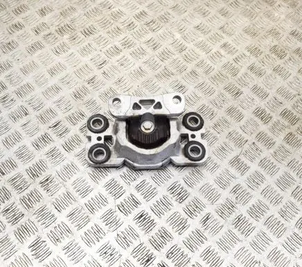 Land Rover Range Rover Evoque L538 Engine mount bracket BJ327M121AD