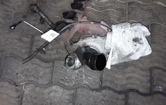 Seat Toledo IV (NH) Turbo 03L253056R 710059489 BV39F0136