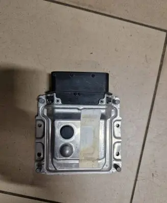 BMW X5 F15 Adblue control unit 7488140
