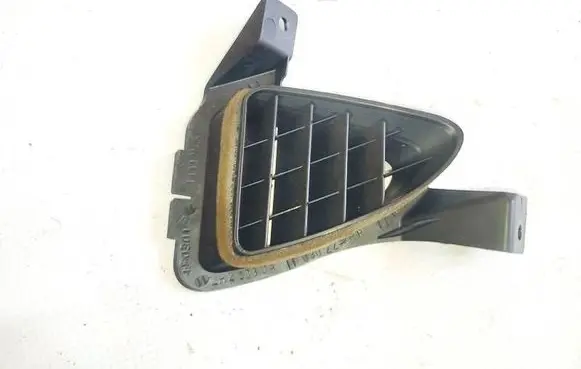 Mitsubishi Lancer X Dash center air vent grill lh28030a