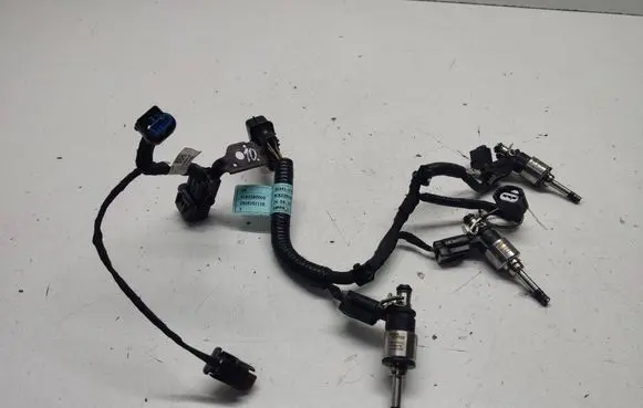 Hyundai i20 (BC3 BI3) Fuel injectors set 9162260002 9041090012 10404788