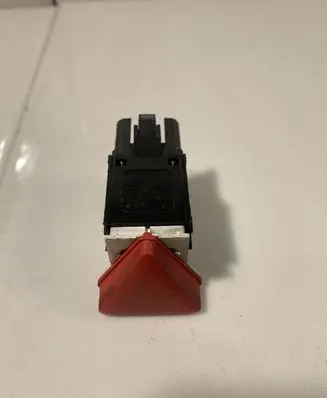 Volkswagen Jetta V Hazard light switch 1K0953509A