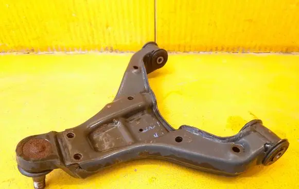 Mercedes-Benz Sprinter W907 W910 Front lower control arm/wishbone 22821JD3