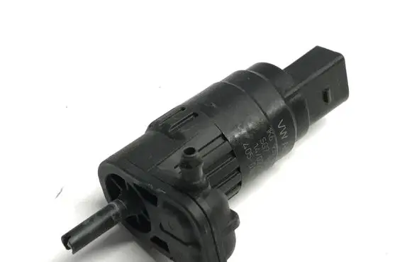 Volkswagen Golf VII Windscreen/windshield washer pump 1K6955651