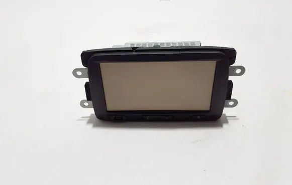 Radio/CD/DVD/GPS head unit