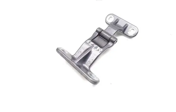 Ford Courier Rear door upper hinge ET76A42982BF