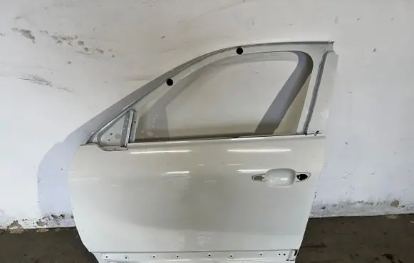 Opel Mokka B Front door