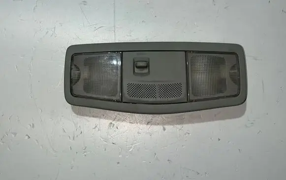 Mitsubishi Lancer Evolution Front seat light